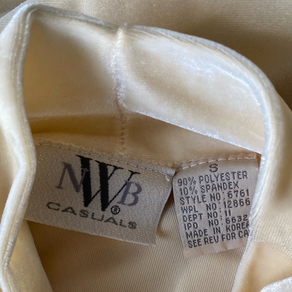 NWB Casuals Cream Velvet Mock Turtleneck Short Sleeve Top, Size Small - Picture 4 of 4